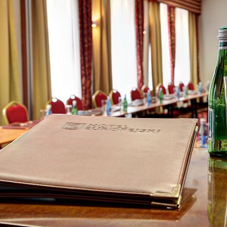 Hotel Europejski Wroclaw Centrum Екстериор снимка