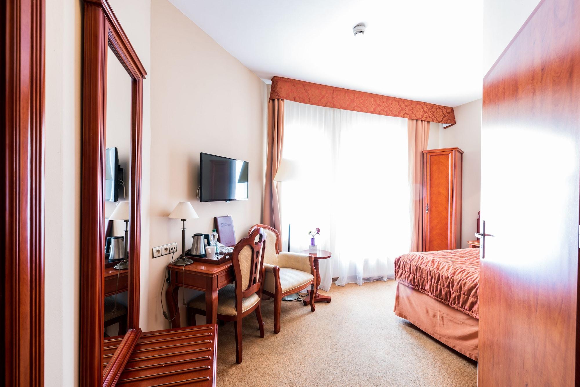 Hotel Europejski Wroclaw Centrum Екстериор снимка
