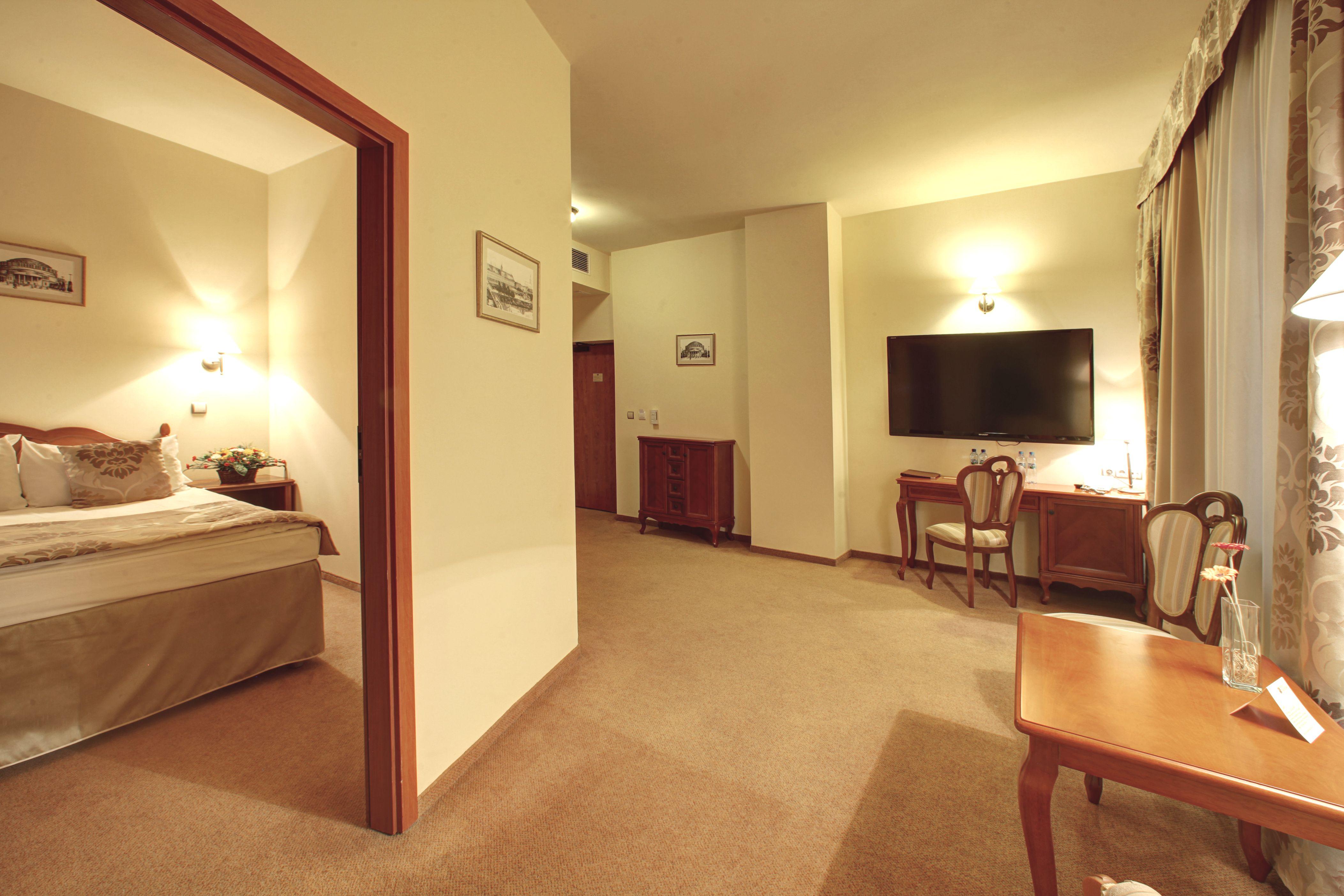Hotel Europejski Wroclaw Centrum Екстериор снимка