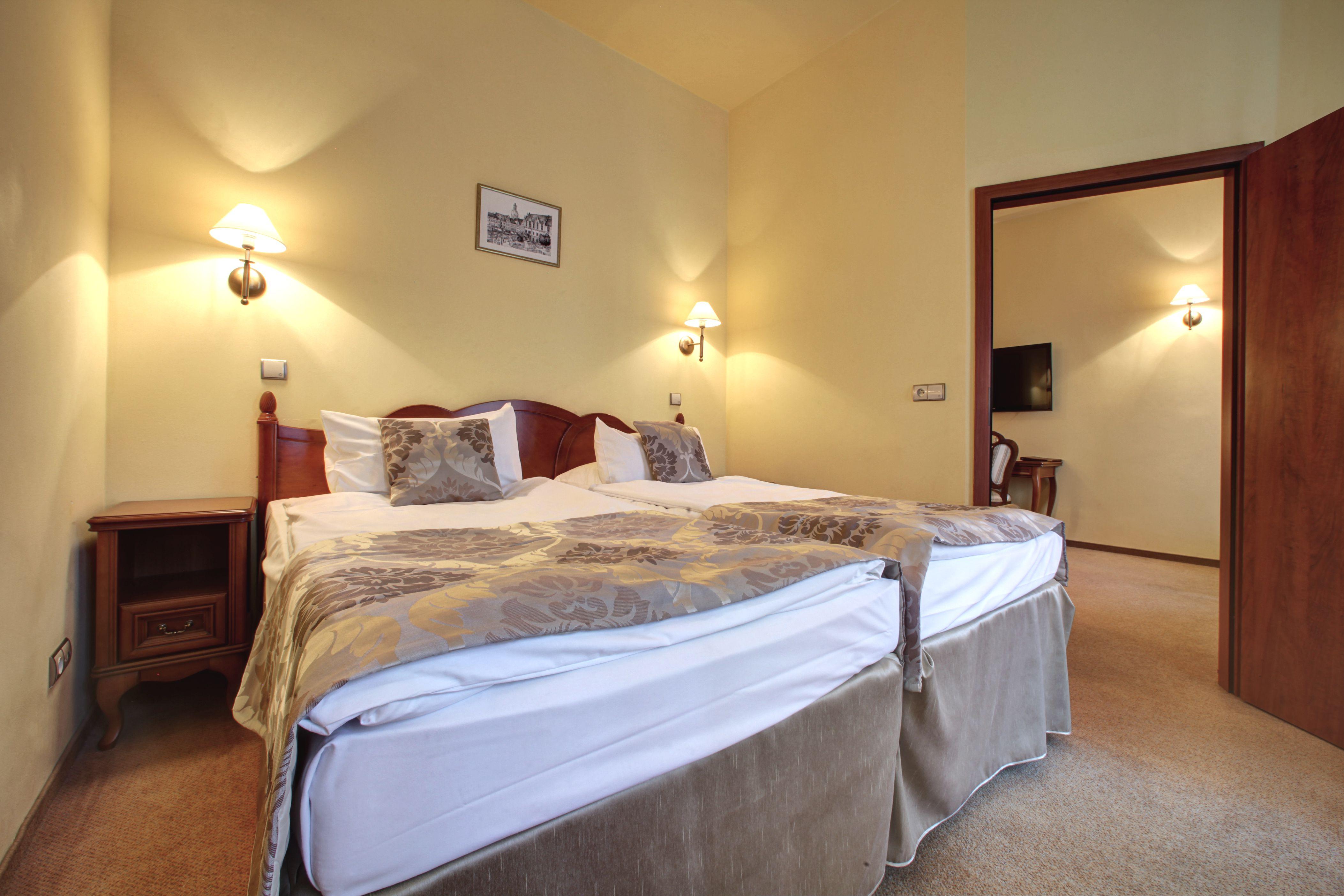 Hotel Europejski Wroclaw Centrum Екстериор снимка