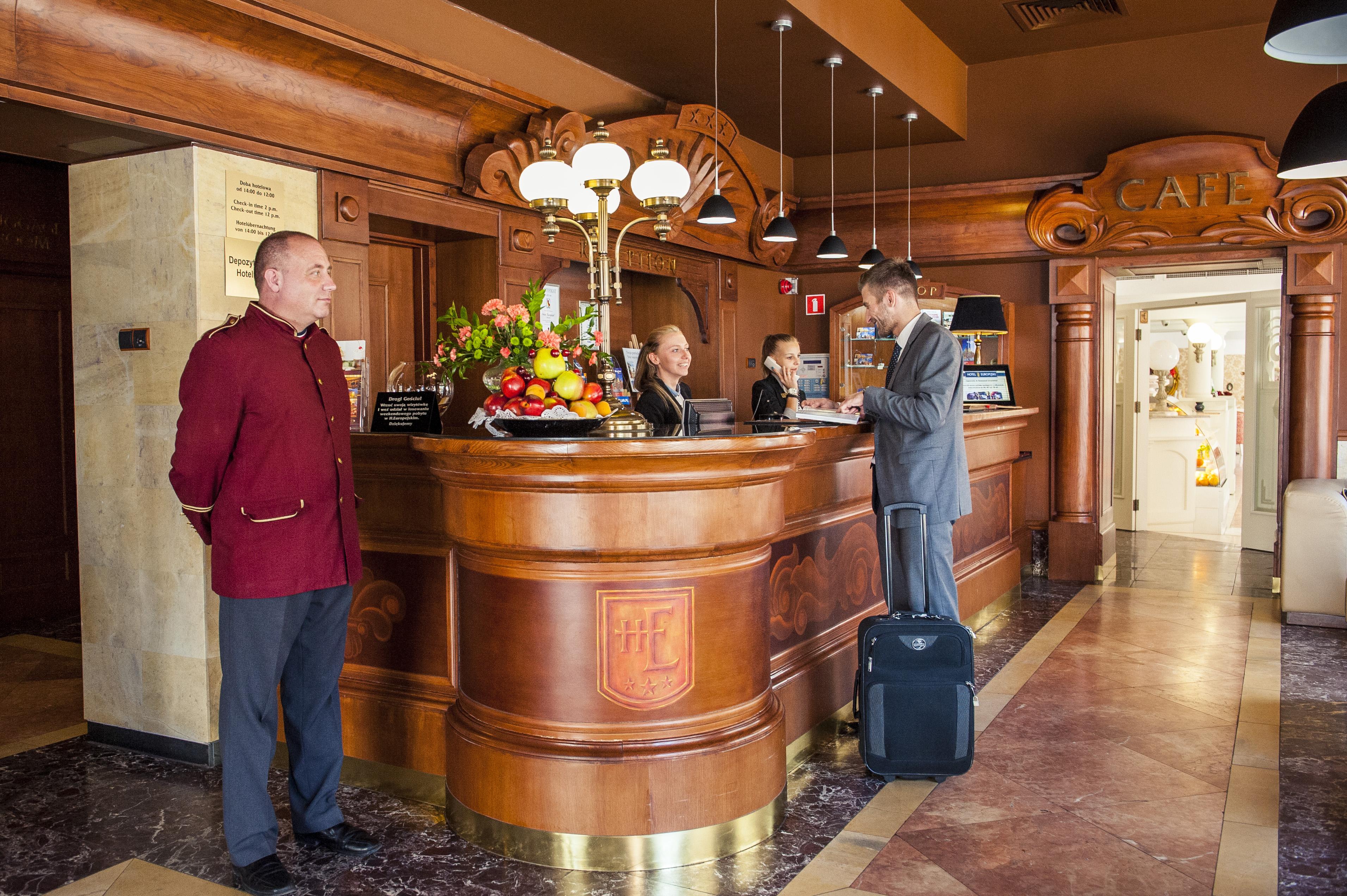 Hotel Europejski Wroclaw Centrum Екстериор снимка