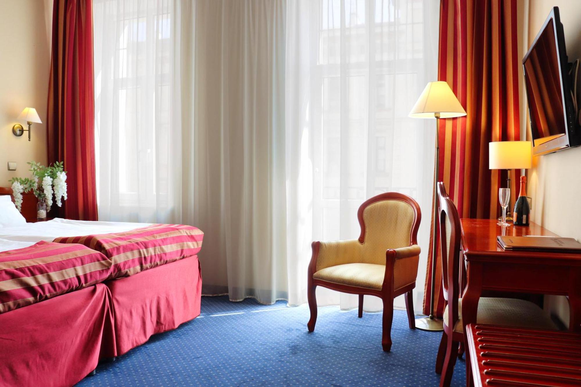 Hotel Europejski Wroclaw Centrum Екстериор снимка