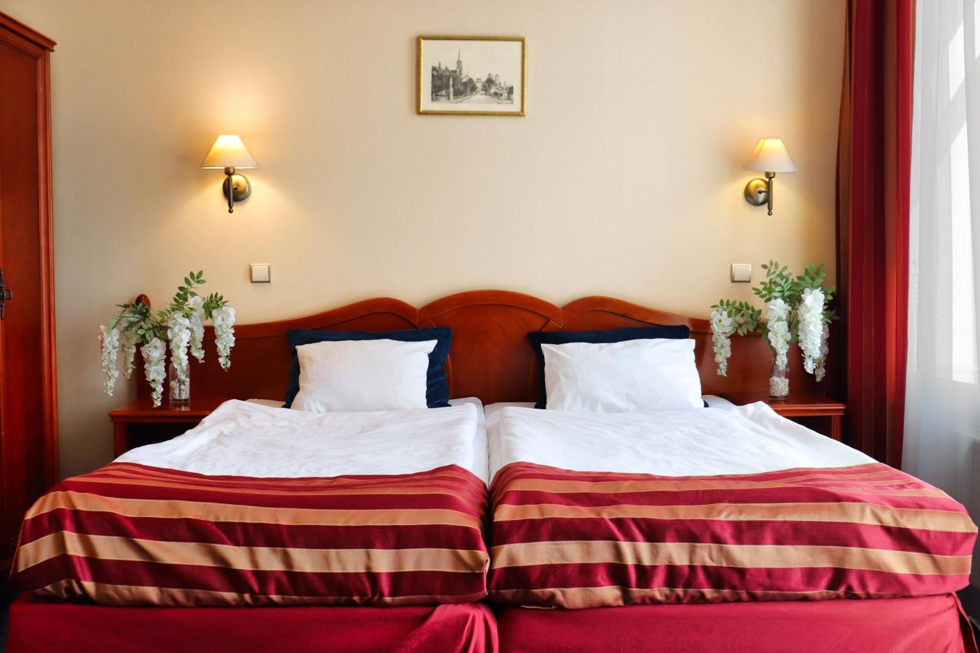 Hotel Europejski Wroclaw Centrum Екстериор снимка